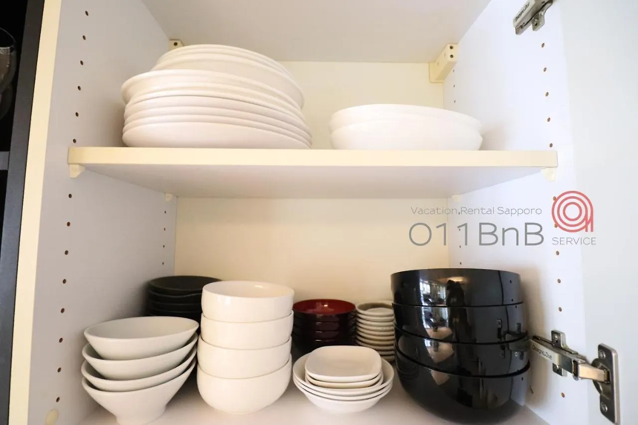 Apartment Nk Bld3F Sapporo 3Ldk 3Br 1 Floor 1 Room Minamijuichijo Japan
