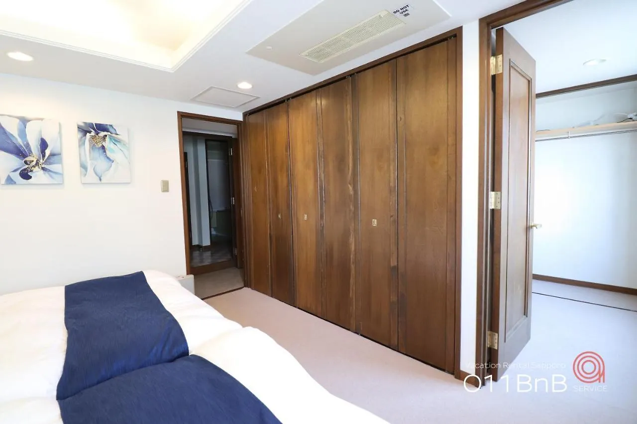 Apartment Nk Bld3F Sapporo 3Ldk 3Br 1 Floor 1 Room Minamijuichijo