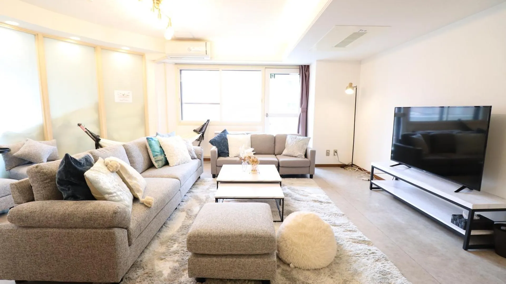 Apartment Nk Bld3F Sapporo 3Ldk 3Br 1 Floor 1 Room Minamijuichijo