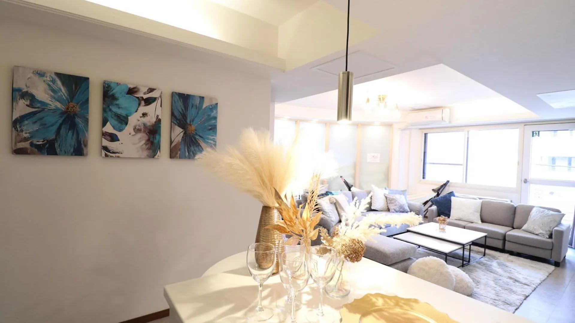 Nk Bld3F Sapporo 3Ldk 3Br 1 Floor 1 Room Minamijuichijo Apartment