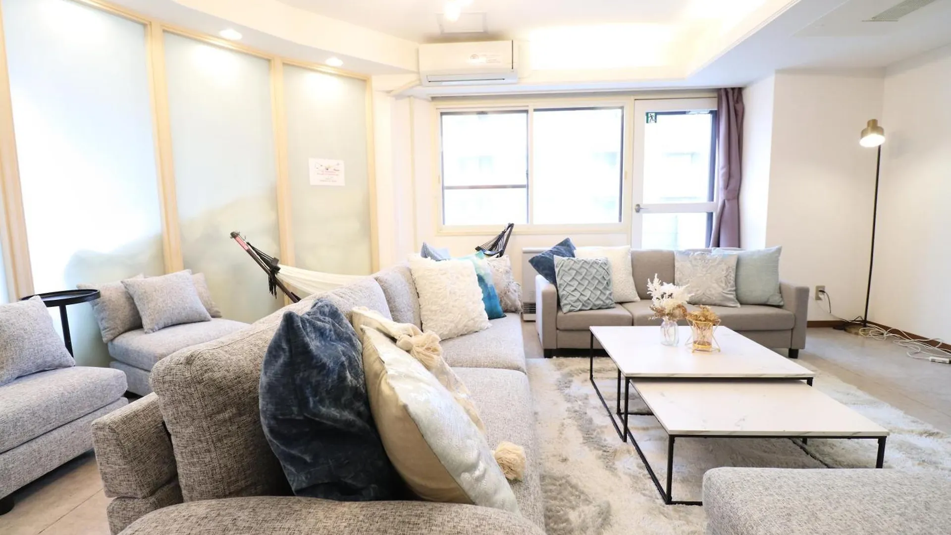 Nk Bld3F Sapporo 3Ldk 3Br 1 Floor 1 Room Minamijuichijo 0*,  Japan
