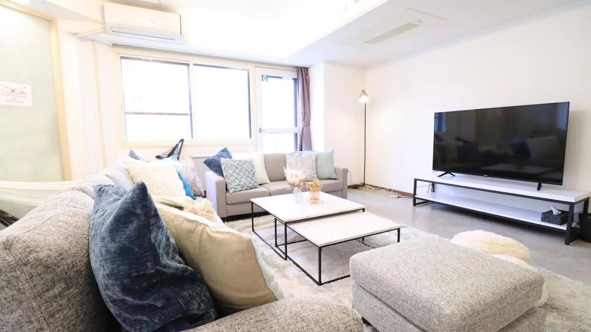 Apartment Nk Bld3F Sapporo 3Ldk 3Br 1 Floor 1 Room Minamijuichijo Japan