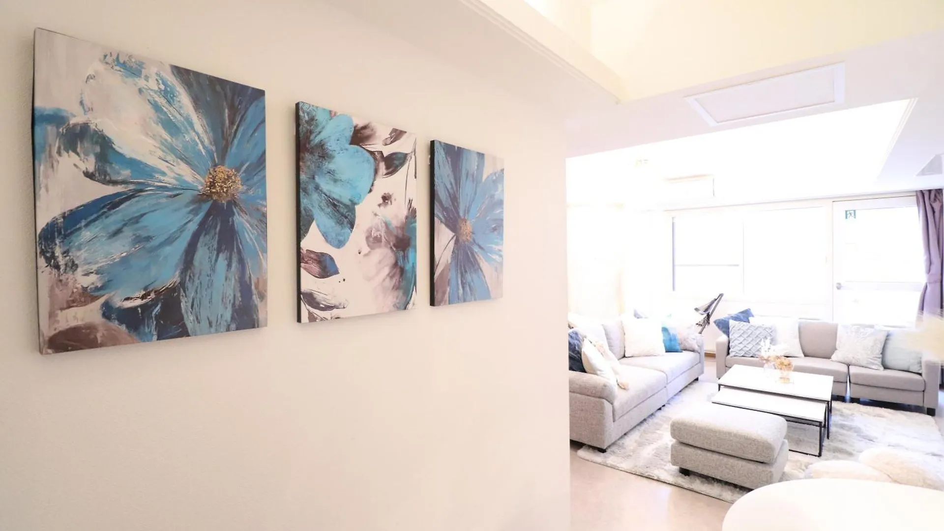 Nk Bld3F Sapporo 3Ldk 3Br 1 Floor 1 Room Minamijuichijo 0*,  Japan